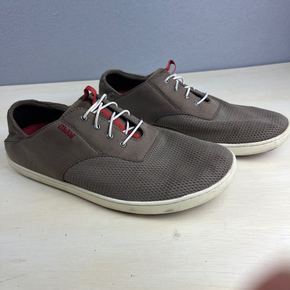 OluKai Nohea Moku Mens 10 Gray Red Boat Shoes Mesh Sneakers 10283-RK13